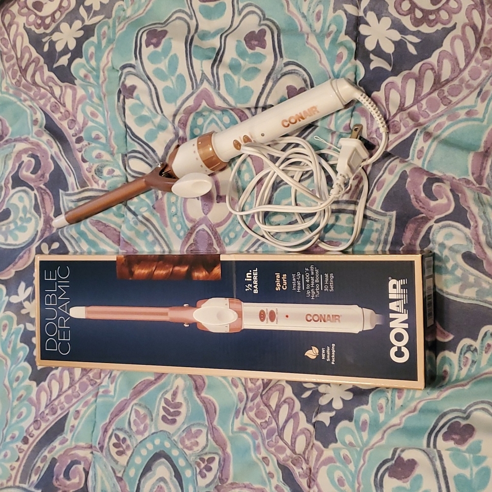 Conair | Curling Iron (1/2 inch)